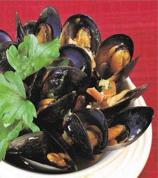 musselsinwhitewineph1.jpg